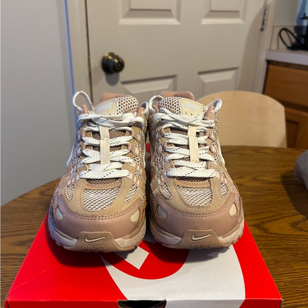 Nike P-6000 PRM sneakers mens 9, womens 10.5 - Picture 2 of 4